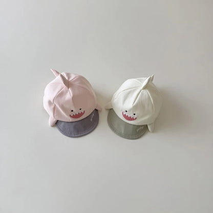 New 3-16M Baby Hat Contrast Color Cute Shark Shape Toddlers Baseball Cap