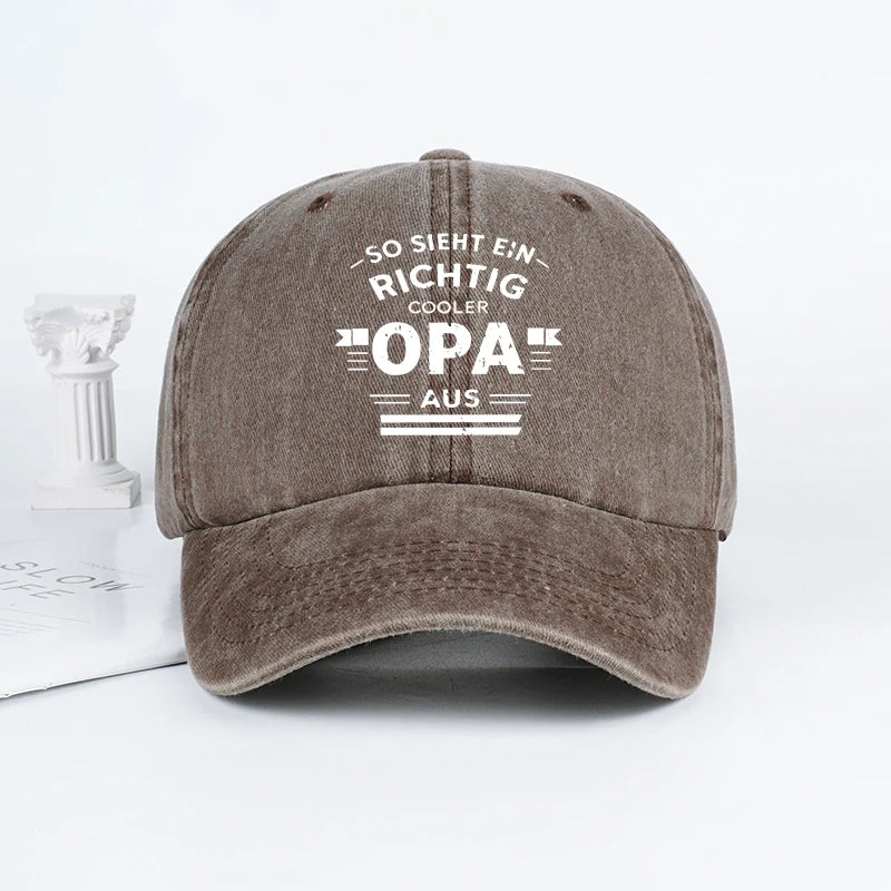 “Cooler Grandpa” German Slogan Vintage-Style Printed Baseball Cap