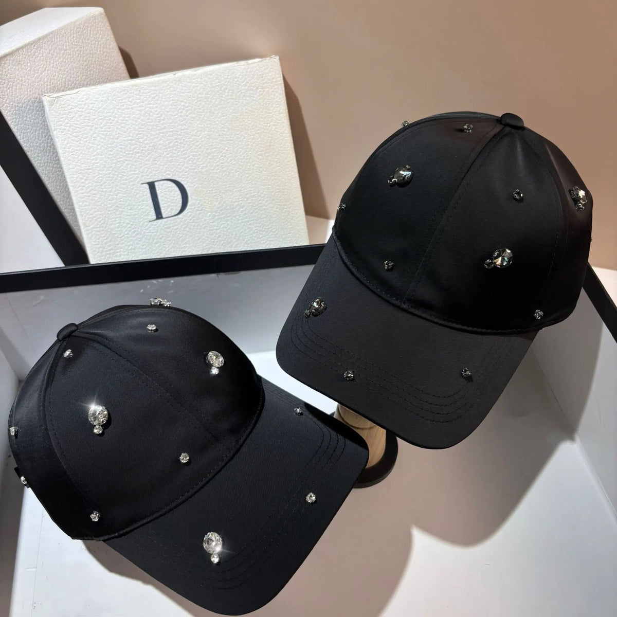 French Parisian Niche Luxury Rhinestone Trend Baseball Cap