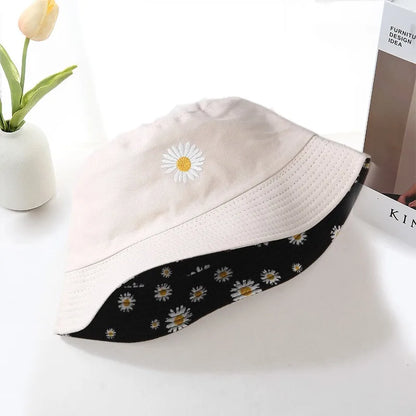 Small Daisy Flowers with Double-sided Fisherman Hat Universal Cotton