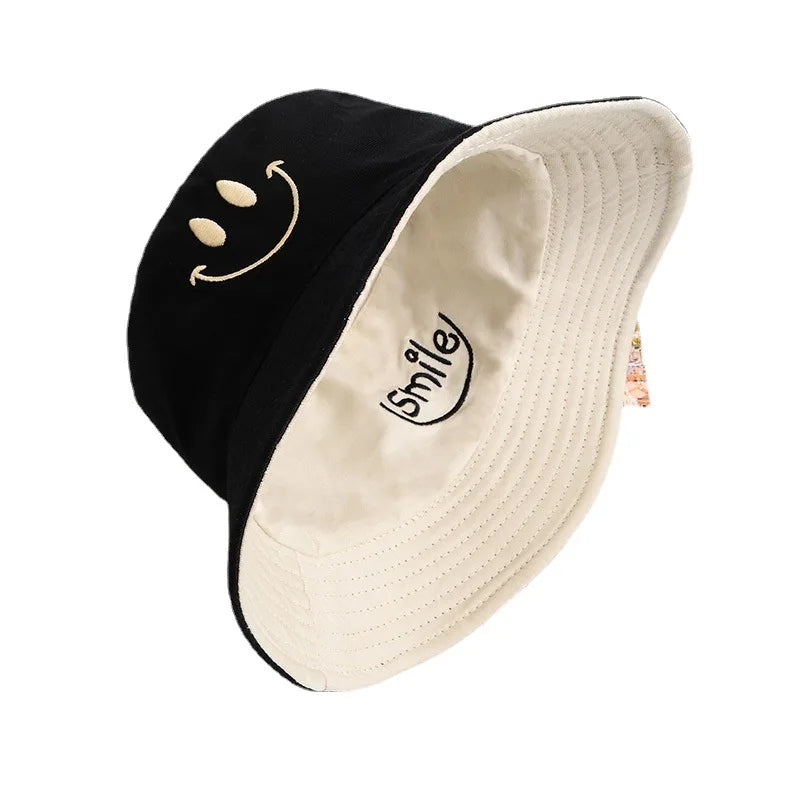 Lovely Embroidery Strawberry Sun Hats Casual Embroidery Bucket Hats for Woman