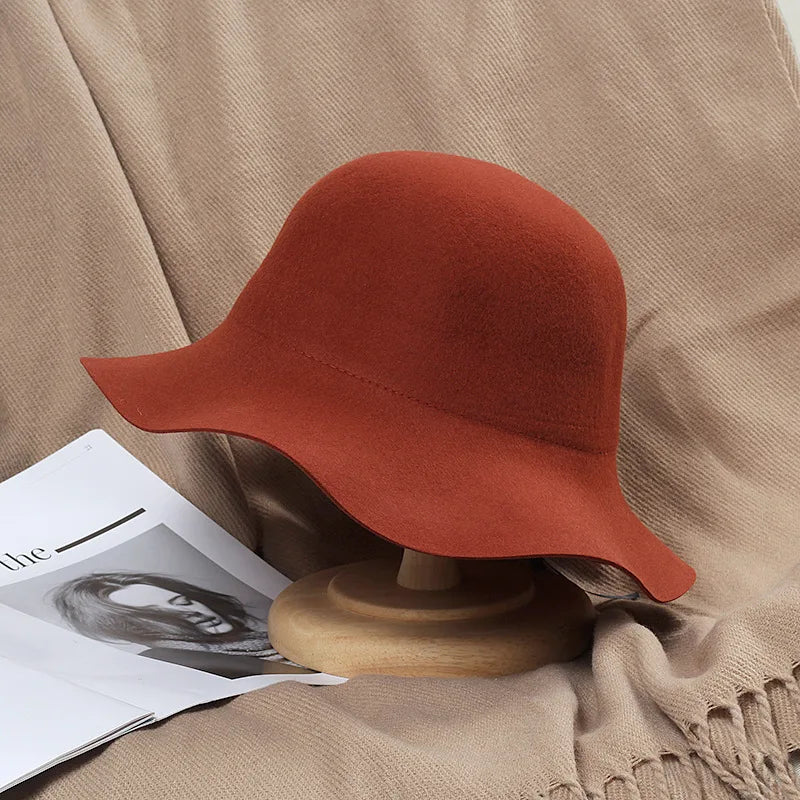 Fedora Hat Women's Autumn Wave Curled English Retro Versatile Fisherman Hat