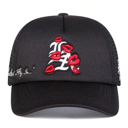 Fashionable Simple Baseball Hat LA Lipprint Embroidered Mesh Hat