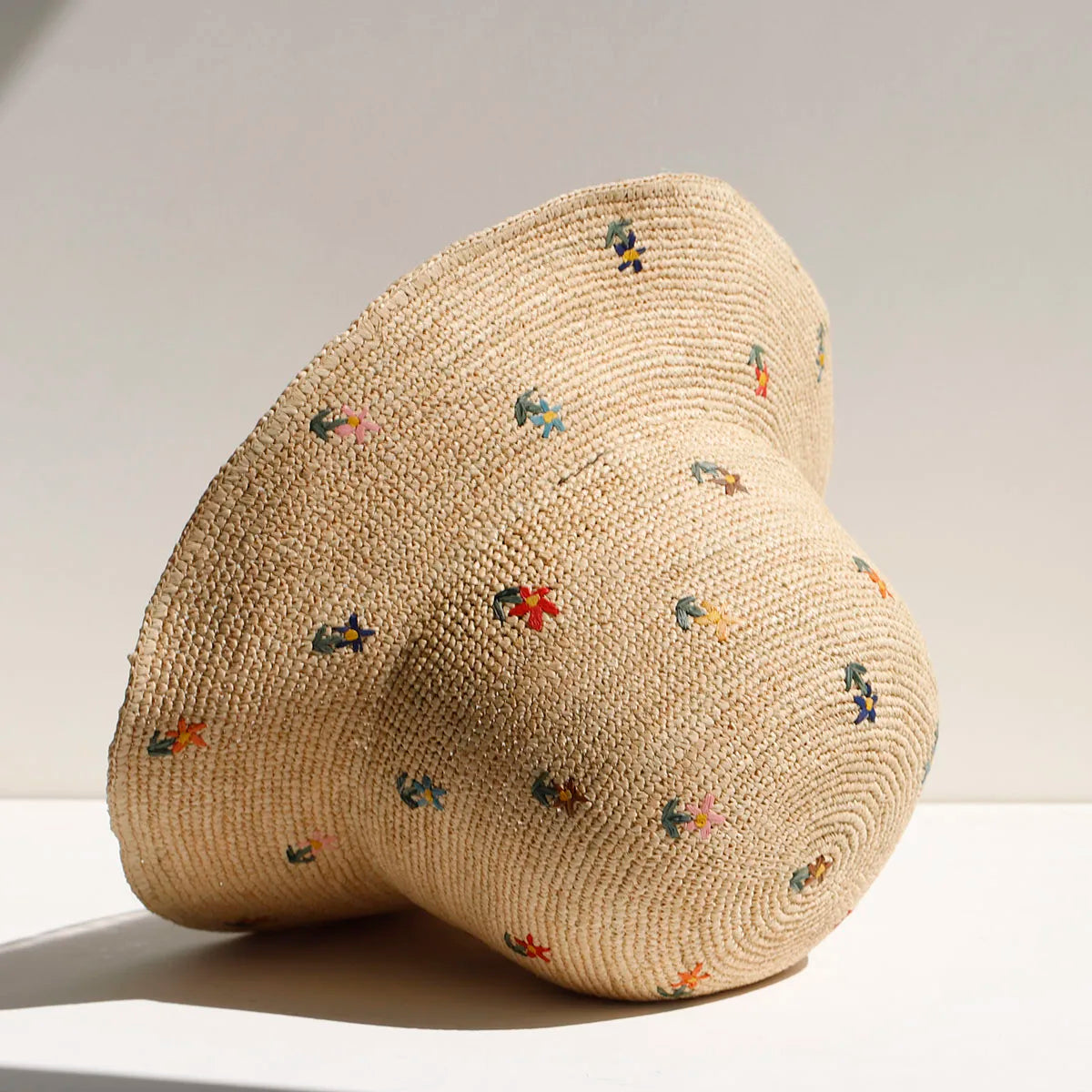 Eaves Beach Seaside Vacation Sun Hat