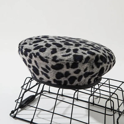 Women Vintage Style Leopard Painter Hat Round Beret Caps