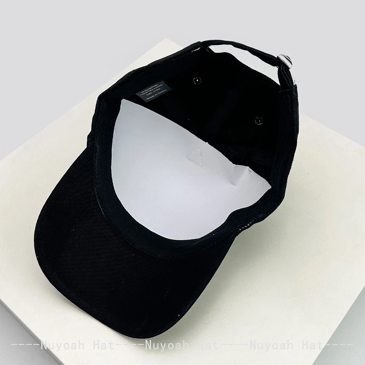 Flame Double-Edged Blade Baseball Hats