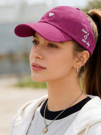 Women's Sun Hat With Heart Embroidery Baseball Cap