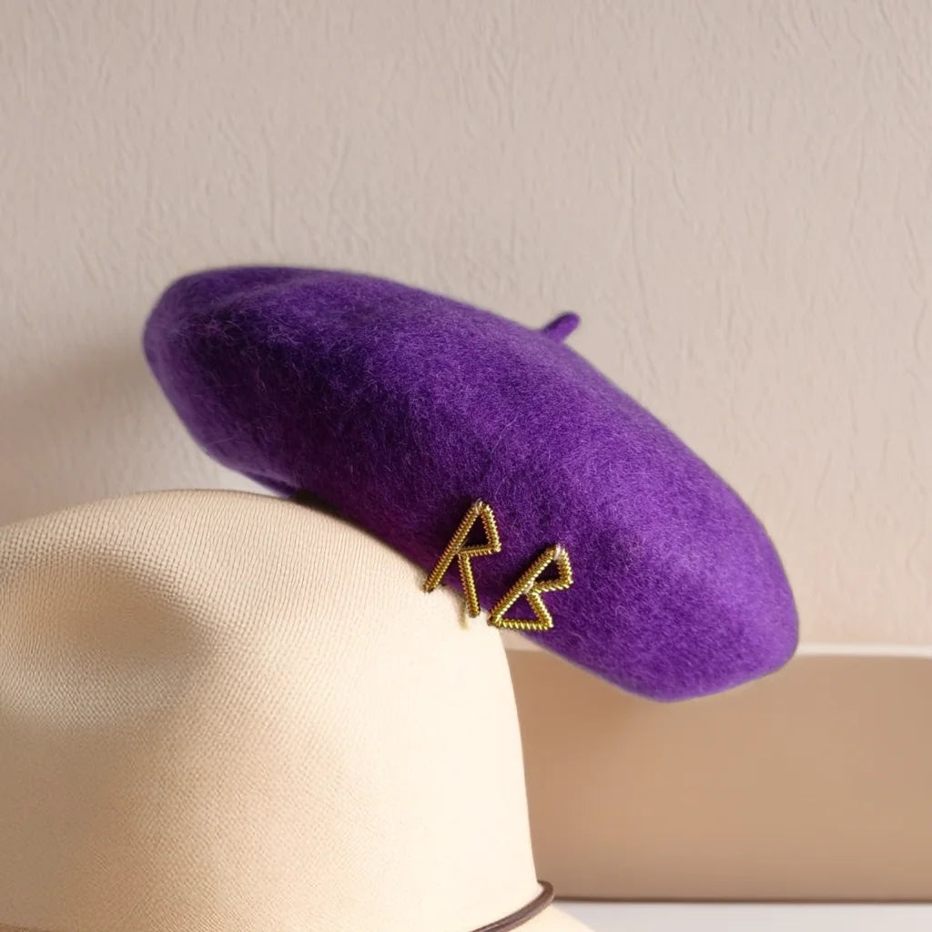 Women's French Beret English Letters Autumn And Winter Wool Hat