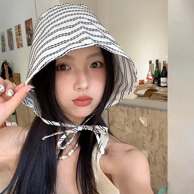 Retro Original Knot Flowers Bucket Hats
