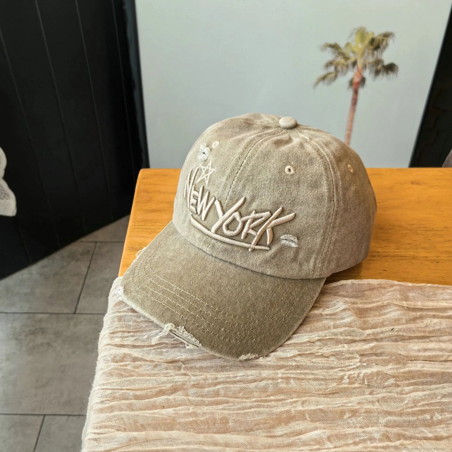 Fashion Letter Embroidery Baseball Cap for Women Men