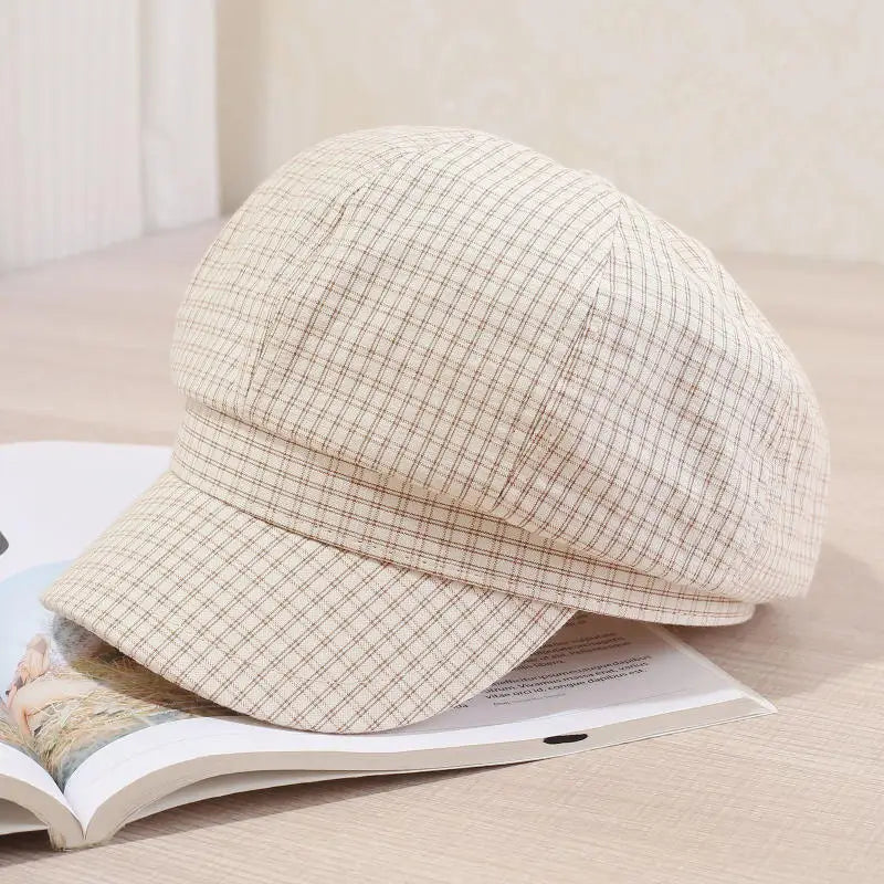 Korean-Style Retro Striped Painter Beret
