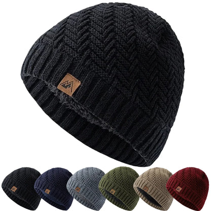 Hot Sale Unisex Peak Labal Winter Hats Fashion Knitted Hats For Men Women