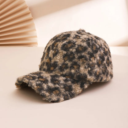 Fashionable And Trendy Teddy Roll Leopard Print Baseball Cap