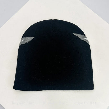 New Men Women Jacquard Five Pointed Star Love Knitted Hats