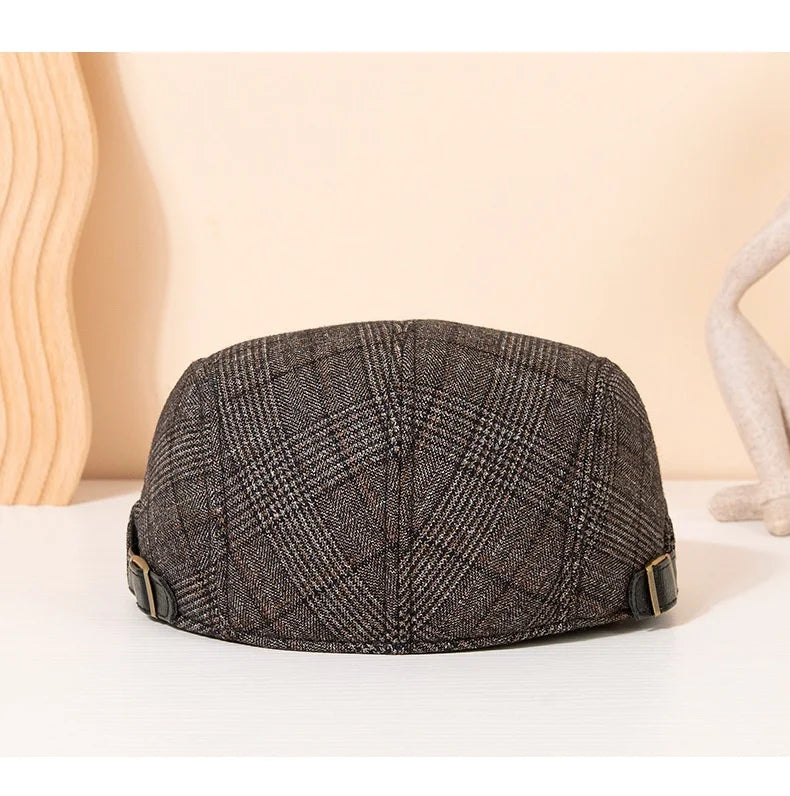 Classic Solid-Color British-Style Newsboy Cap