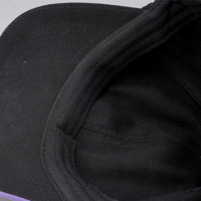 Knight Co-Branded Cap 100% Cotton Fabric 3D Embroidery Curved Brim Breathable
