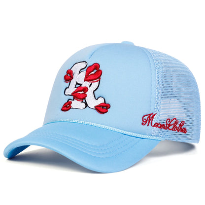 Unisex Letter Lips Embroidery Baseball Net Caps Spring and Summer